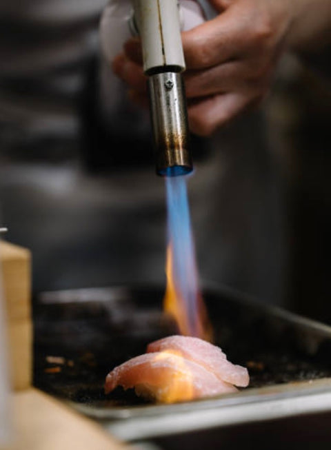 Blow Torch with Gas Canister – Perfect for Searing & Finishing Touches